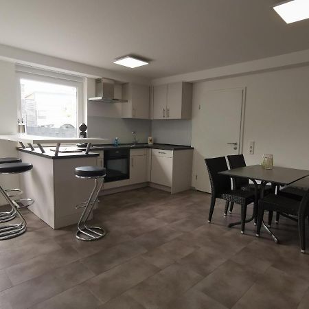 רמשייד Moderne Wohnung Mit Terrasse Und Eigenem Zugang. מראה חיצוני תמונה