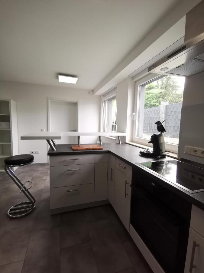 רמשייד Moderne Wohnung Mit Terrasse Und Eigenem Zugang. מראה חיצוני תמונה
